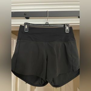 Lululemon Speed up shorts, 4”